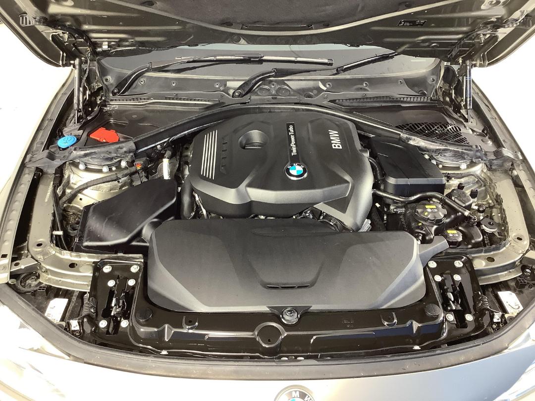 Photo '13' of BMW 330I Photo '13' of BMW 330I