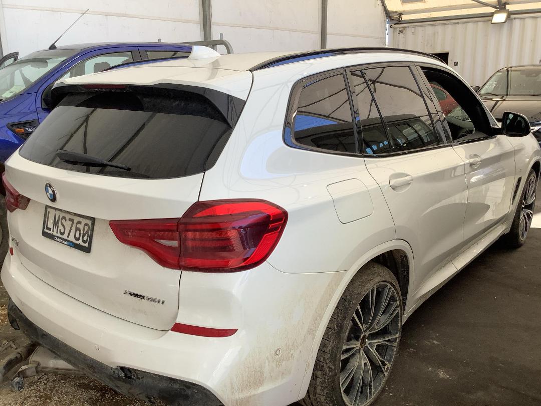 Photo '4' of BMW X3 X30I