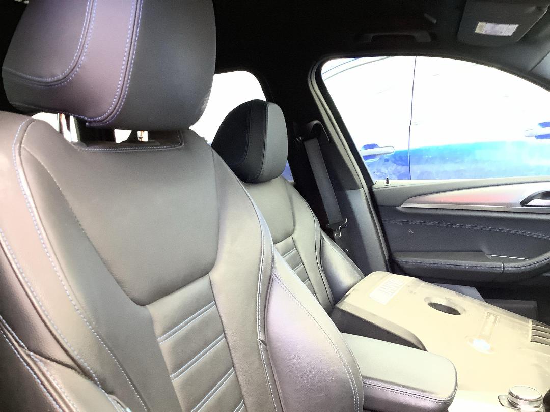 Photo '13' of BMW X3 X30I