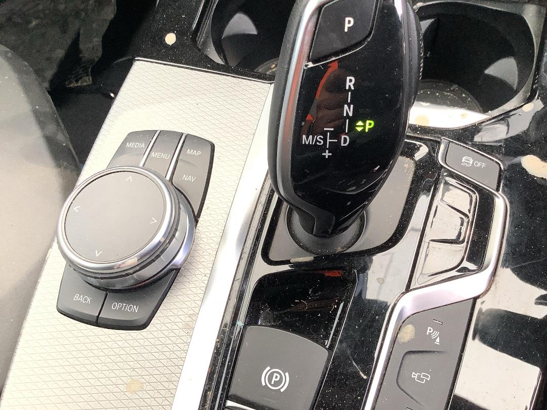 Photo '18' of BMW X3 X30I