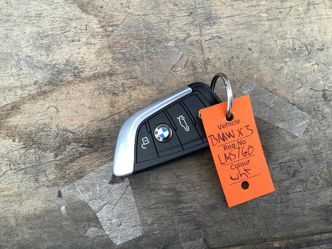 Photo '20' of BMW X3 X30I