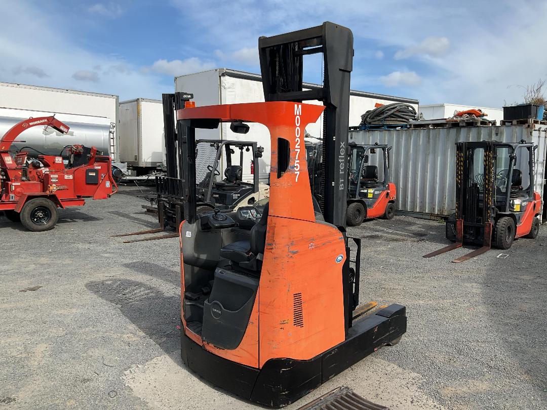 Photo '4' of BT RRE250C Forklift Photo '4' of BT RRE250C Forklift