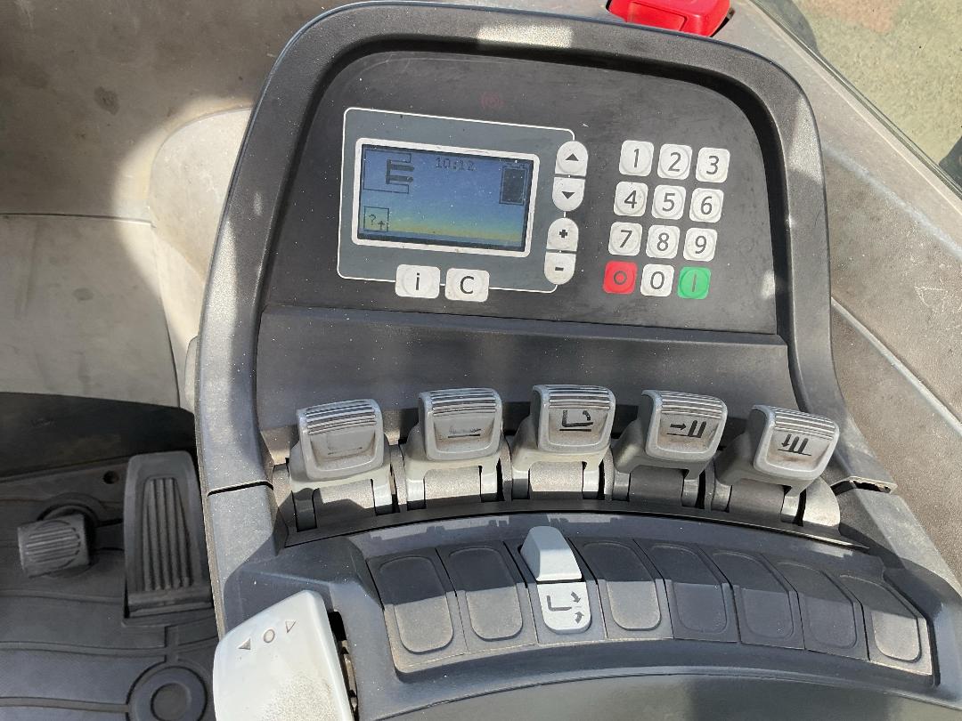 Photo '12' of BT RRE250C Forklift Photo '12' of BT RRE250C Forklift