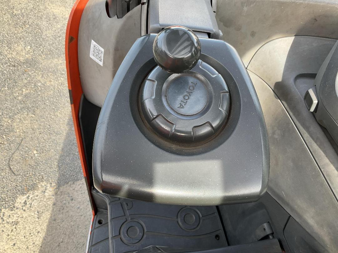 Photo '13' of BT RRE250C Forklift Photo '13' of BT RRE250C Forklift