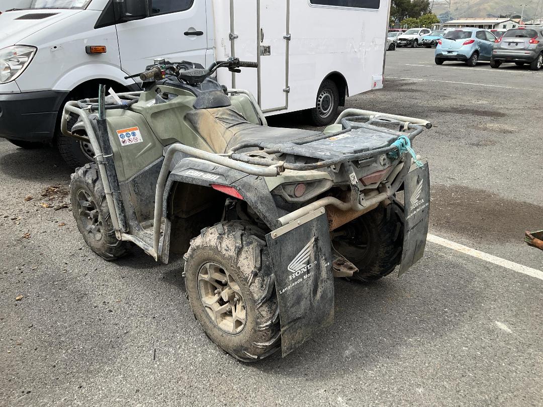 Photo '4' of Can-am 570 Photo '4' of Can-am 570