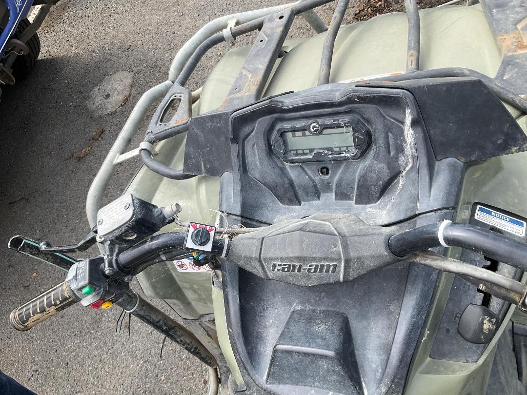 Photo '9' of Can-am 570 Photo '9' of Can-am 570