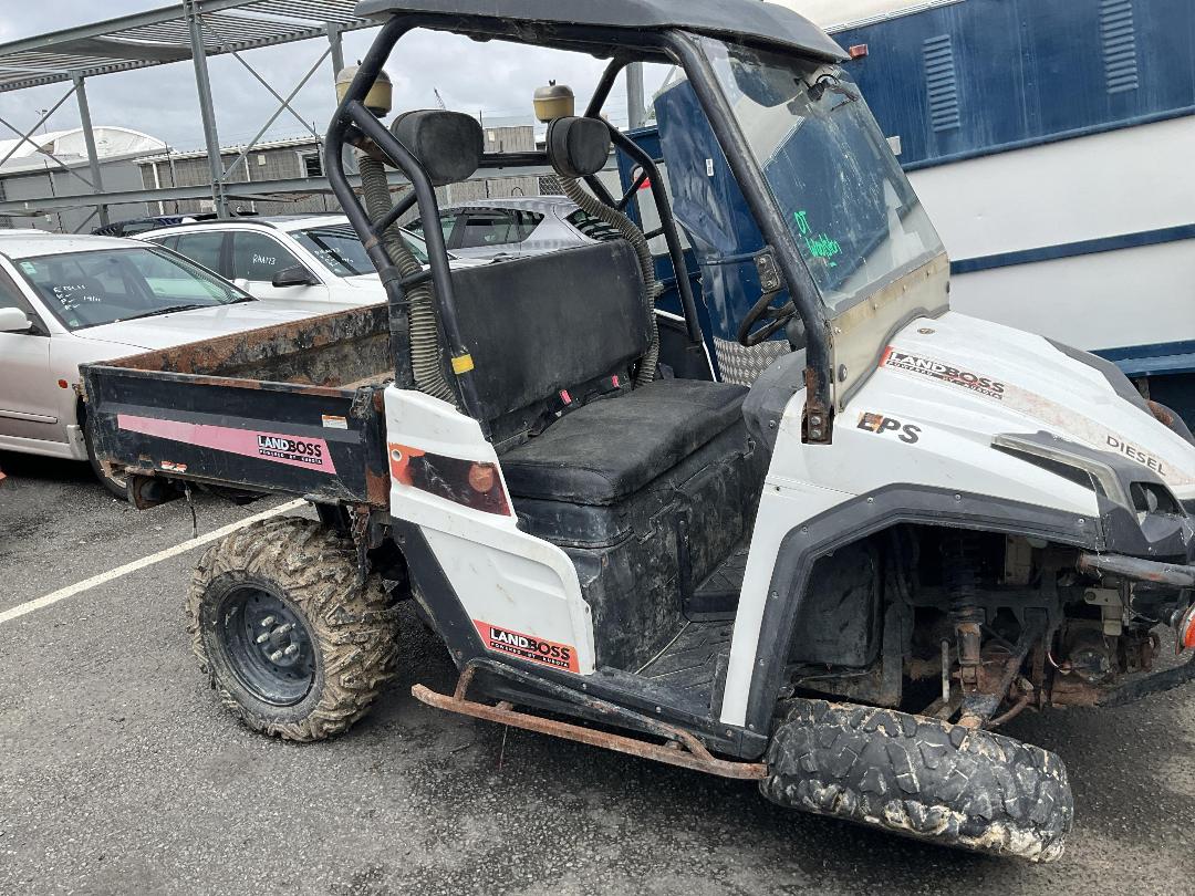 Photo '2' of CF Moto Land Boss