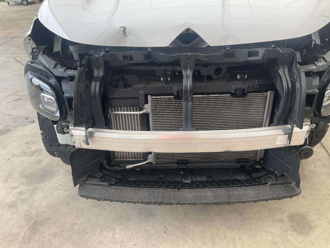 Photo '16' of Citroen C3 Aircross Shine Photo '16' of Citroen C3 Aircross Shine