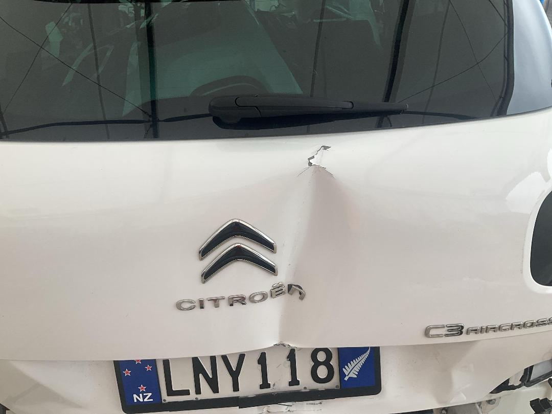 Photo '18' of Citroen C3 Aircross Shine Photo '18' of Citroen C3 Aircross Shine