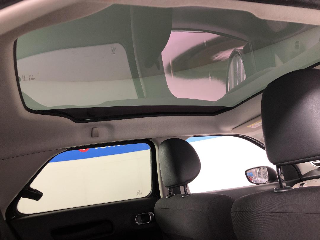 Photo '21' of Citroen C4 Cactus Photo '21' of Citroen C4 Cactus