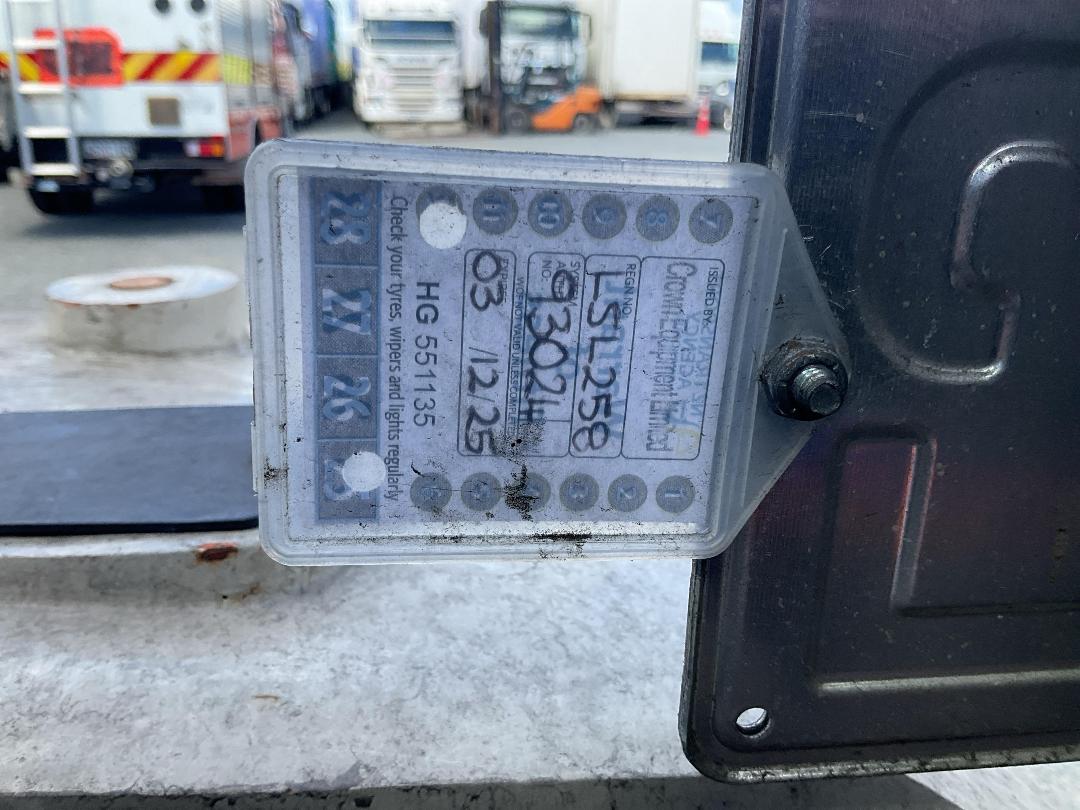 Photo '25' of Crown CD30S Forklift