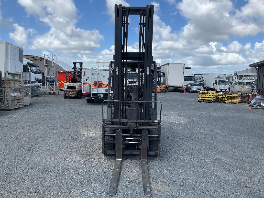 Photo '10' of Crown CD30S Forklift