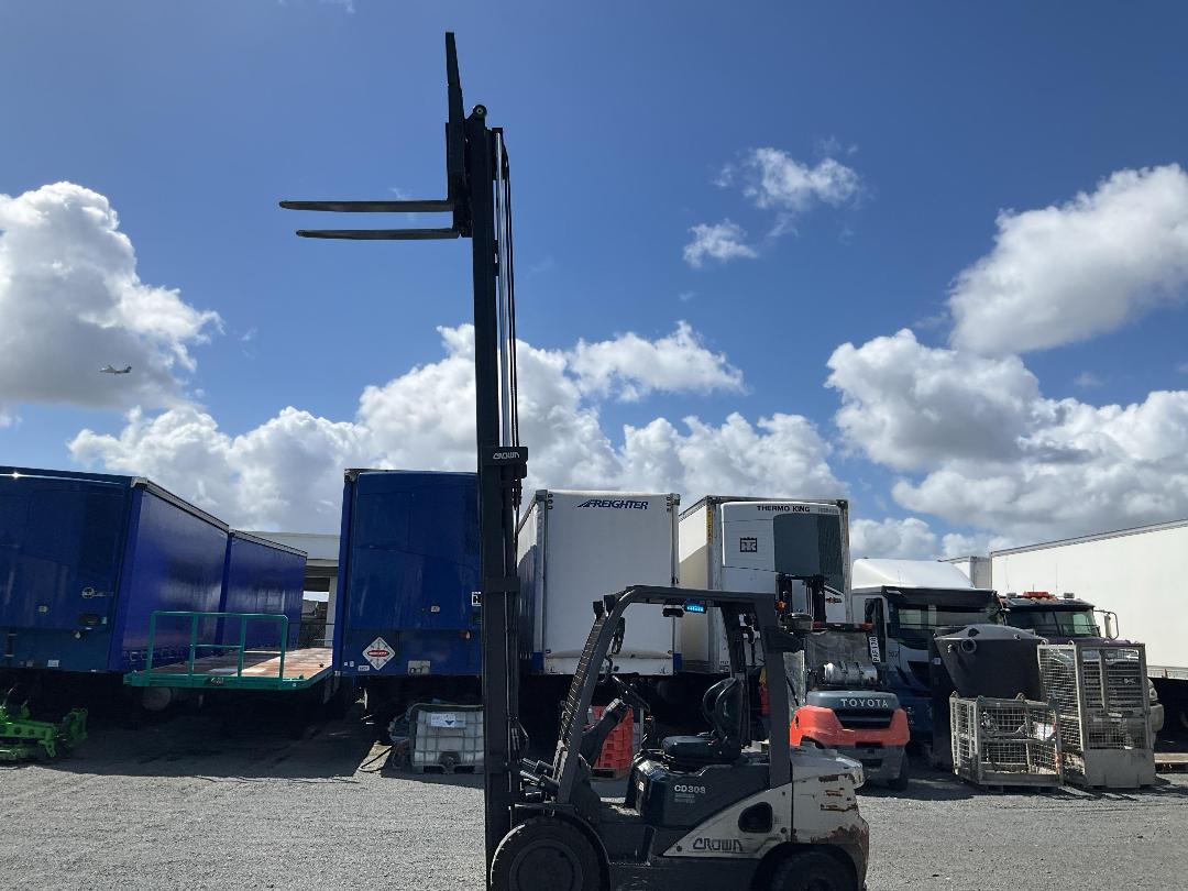 Photo '11' of Crown CD30S Forklift