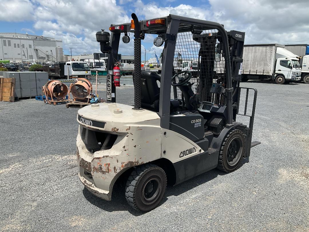 Photo '4' of Crown CD30S Forklift