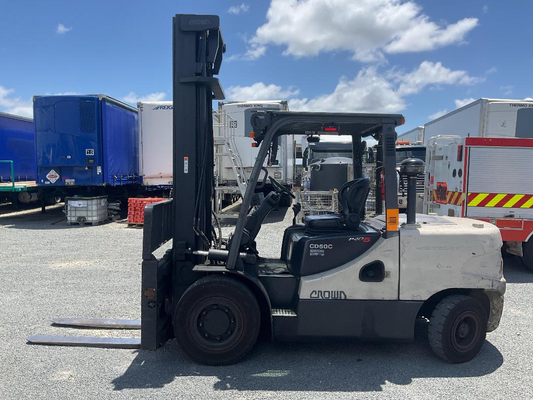 Photo '3' of Crown CD50C Forklift