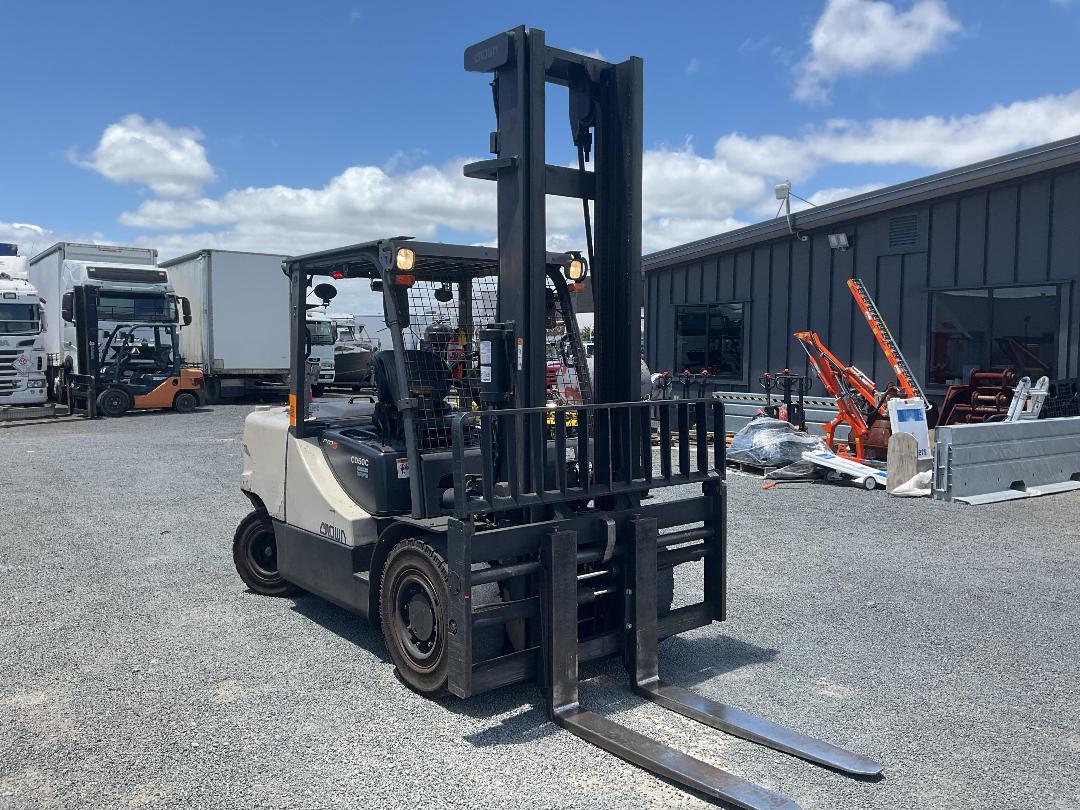 Photo '9' of Crown CD50C Forklift