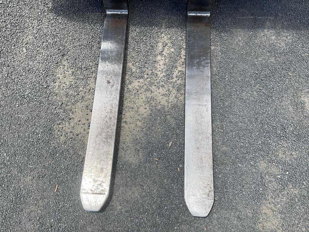 Photo '24' of Crown CD50C Forklift