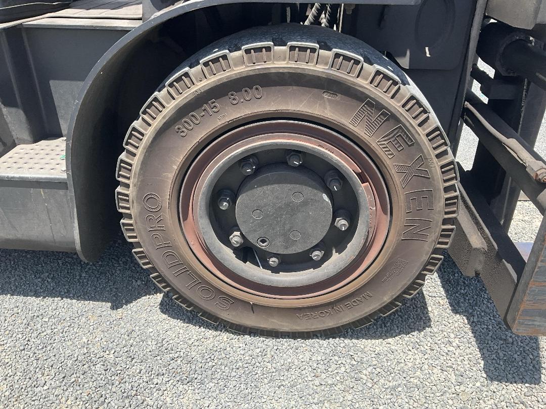 Photo '32' of Crown CD50C Forklift