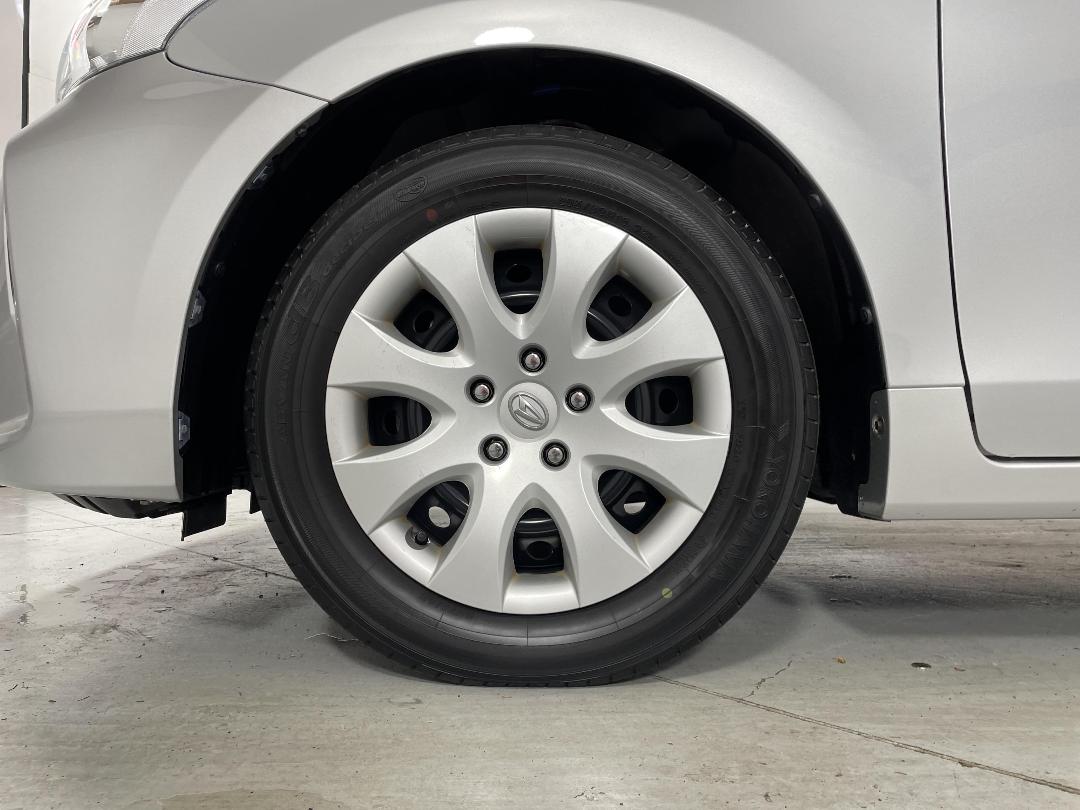 Photo '10' of Daihatsu Mebius