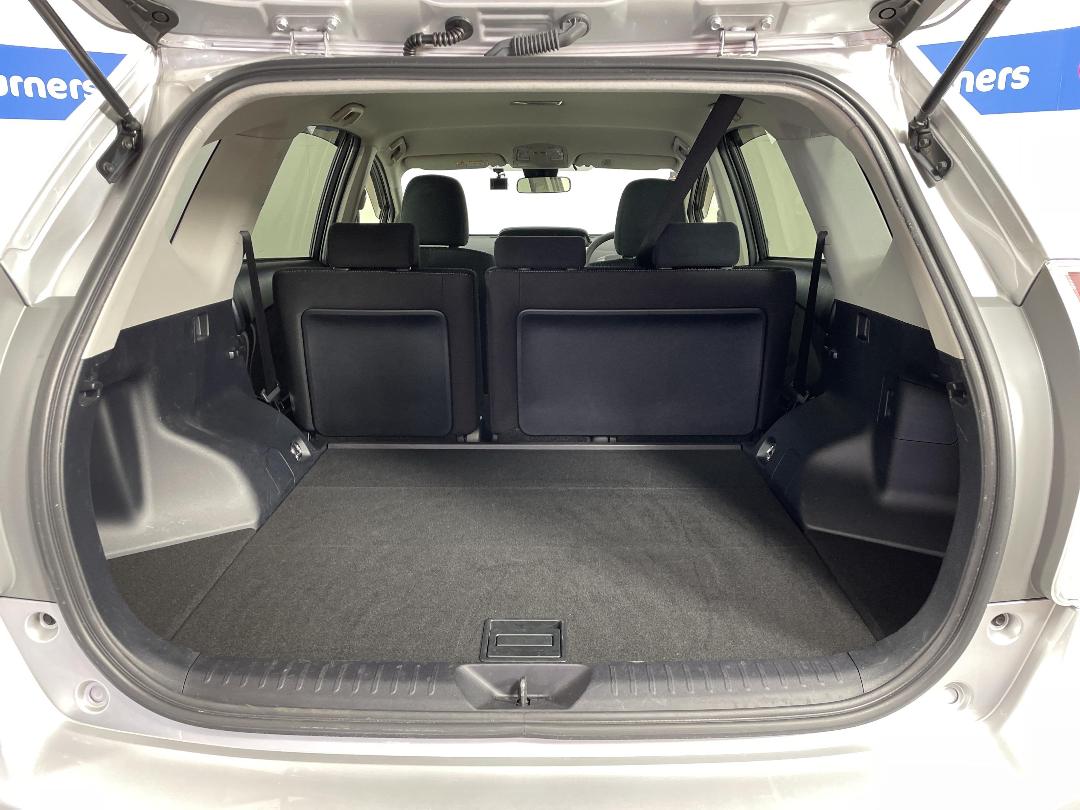 Photo '14' of Daihatsu Mebius