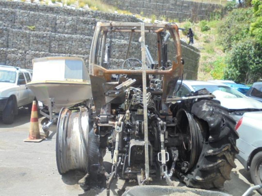 Photo '4' of Deutz Fahr 5130 Tractor Photo '4' of Deutz Fahr 5130 Tractor