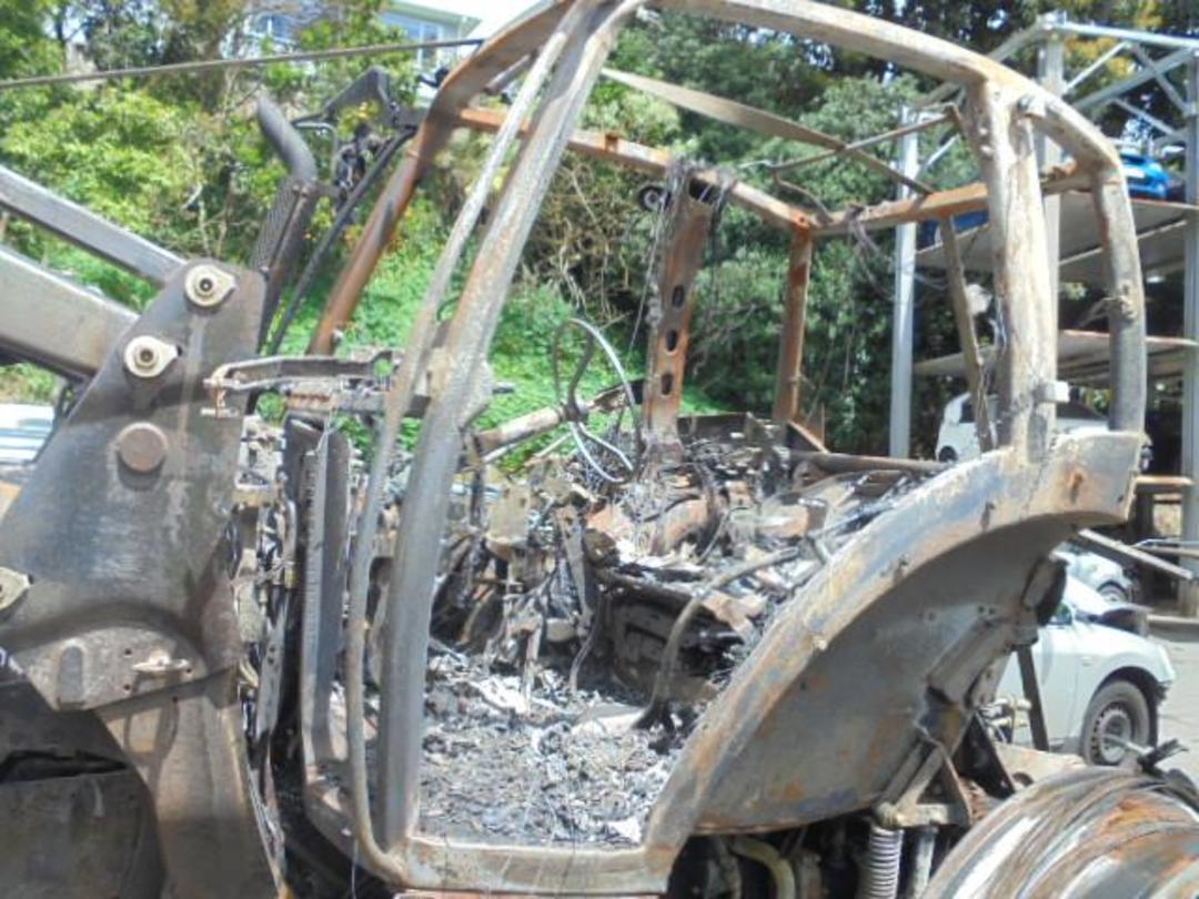 Photo '6' of Deutz Fahr 5130 Tractor Photo '6' of Deutz Fahr 5130 Tractor