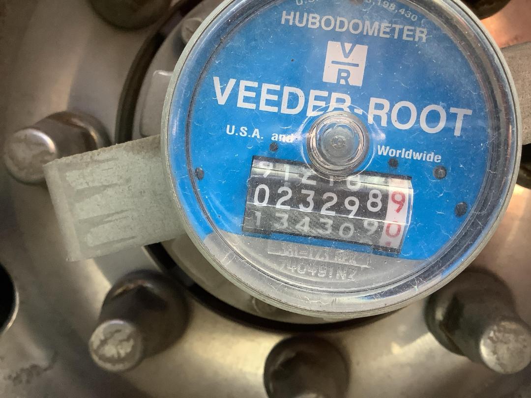 Photo '31' of DOMETT C2003 H Curtain/Chiller B-Train