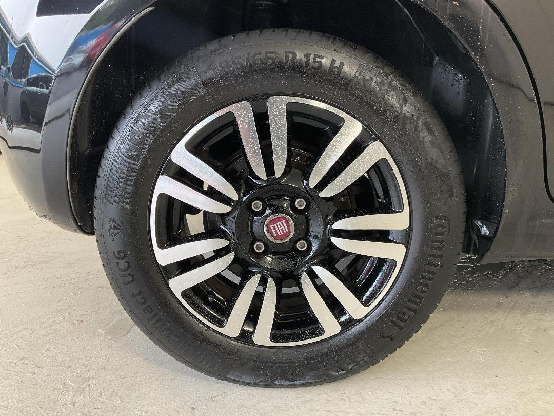 Photo '12' of Fiat Punto