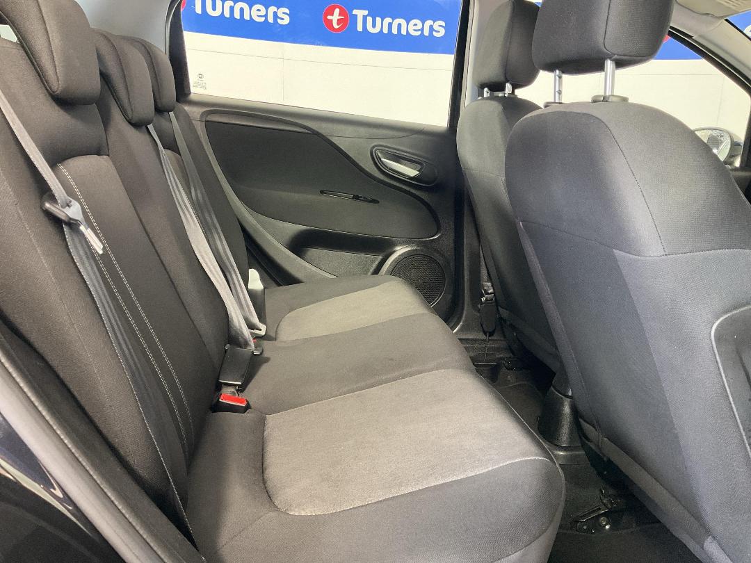 Photo '20' of Fiat Punto