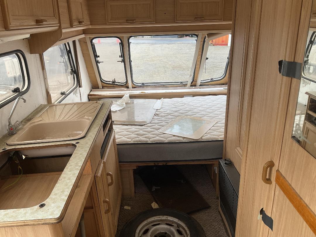 Photo '10' of Fleetwood Garland Caravan - Single