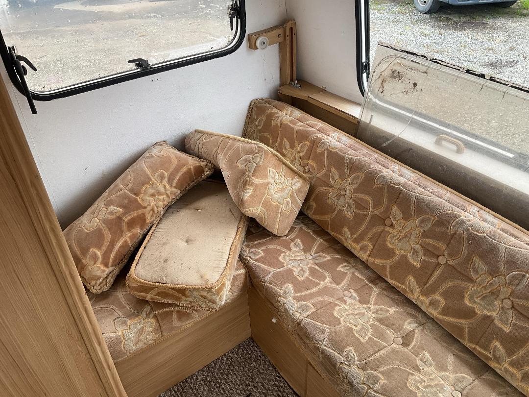 Photo '15' of Fleetwood Garland Caravan - Single