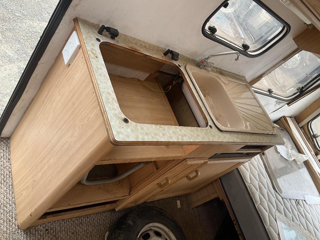 Photo '17' of Fleetwood Garland Caravan - Single