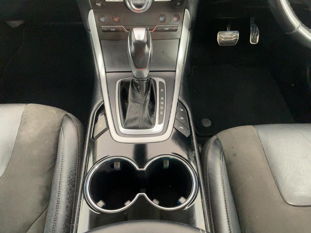 Photo '18' of Ford Endura Photo '18' of Ford Endura