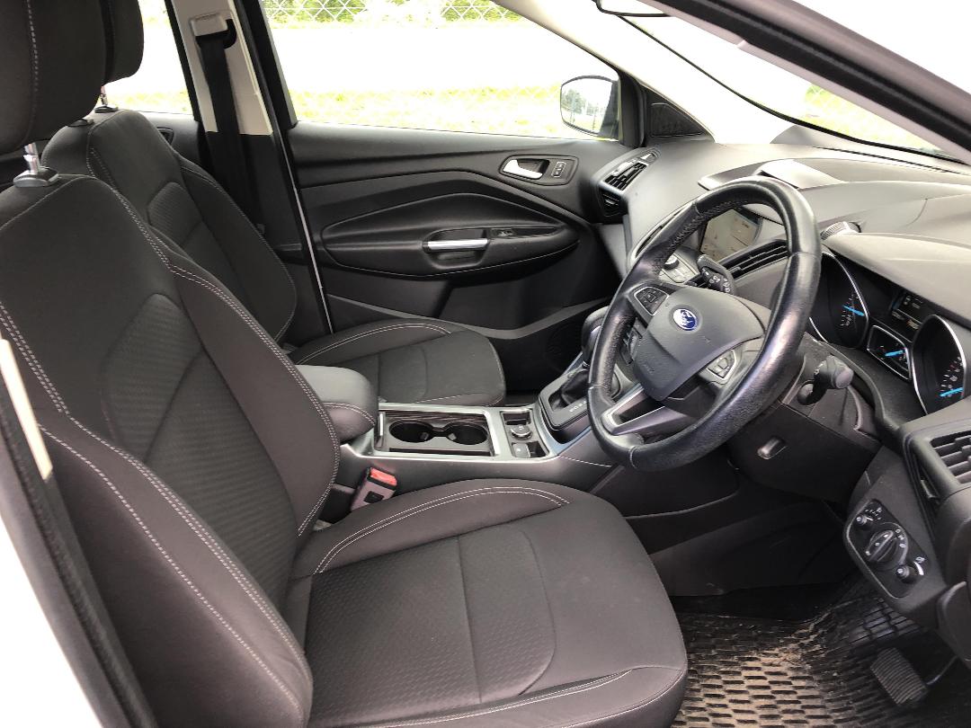 Photo '10' of Ford Escape Ambiente AWD Petrol