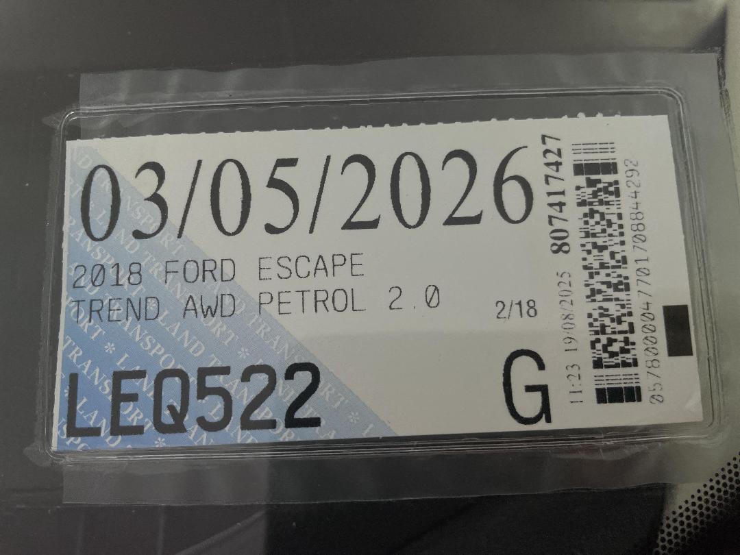 Photo '27' of Ford Escape