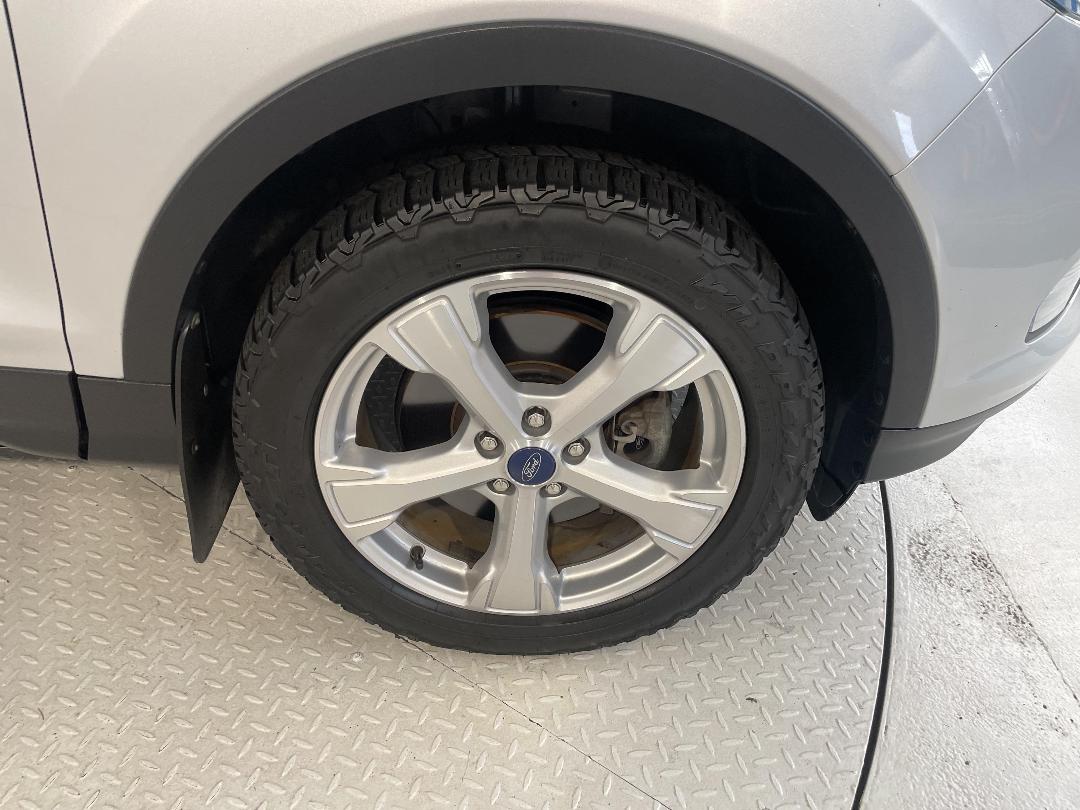 Photo '9' of Ford Escape