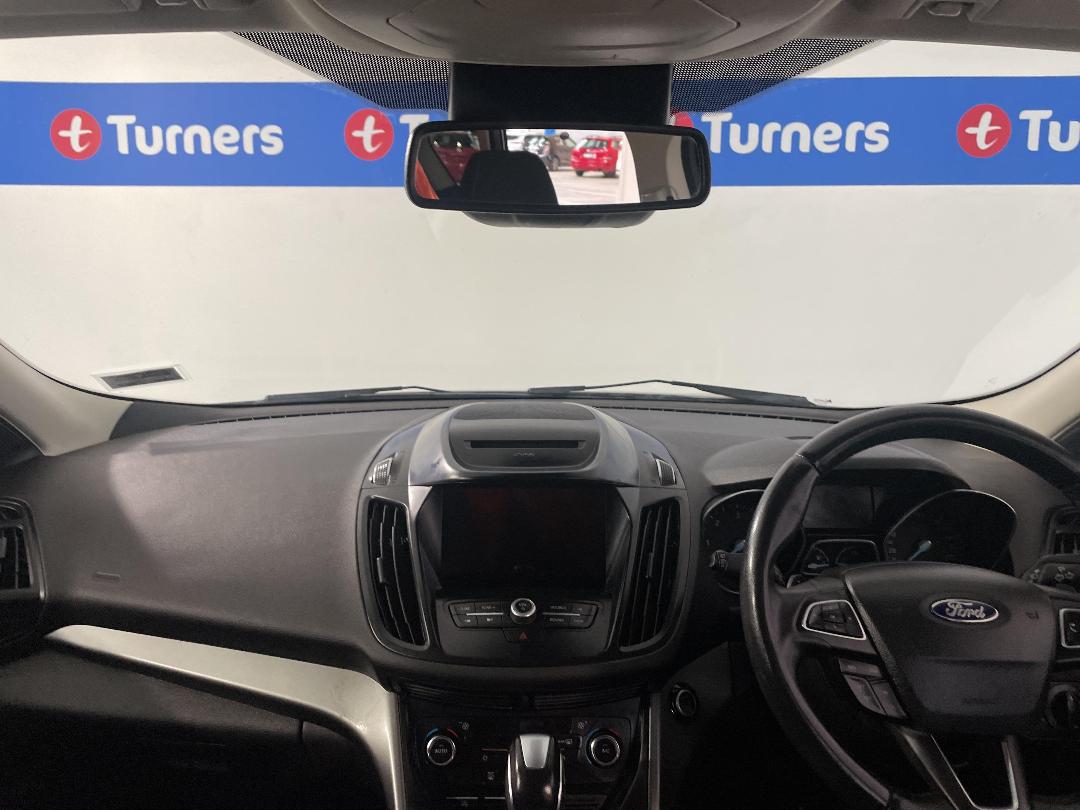 Photo '17' of Ford Escape