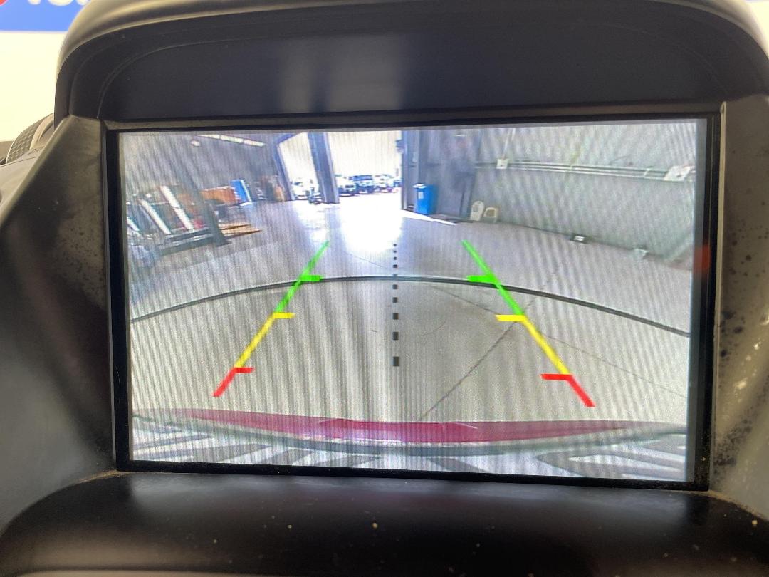 Photo '23' of Ford Escape