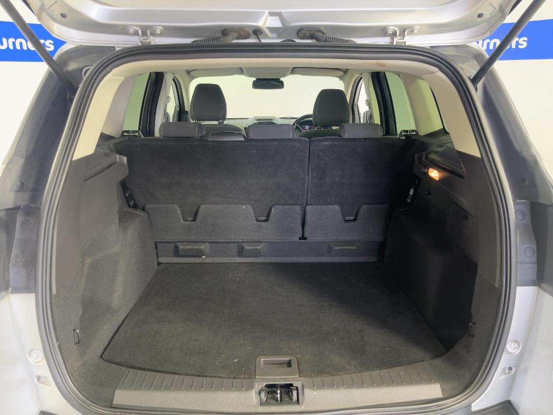 Photo '14' of Ford Escape