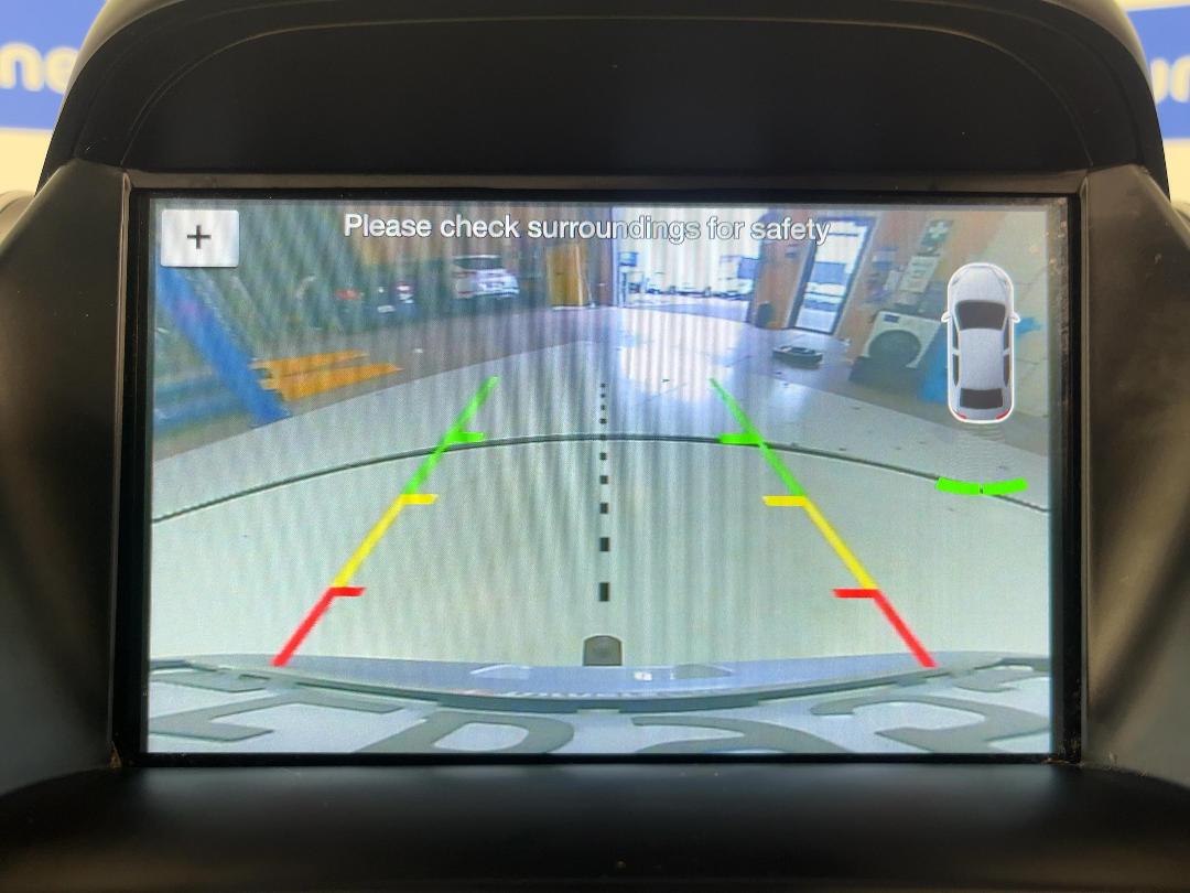 Photo '26' of Ford Escape