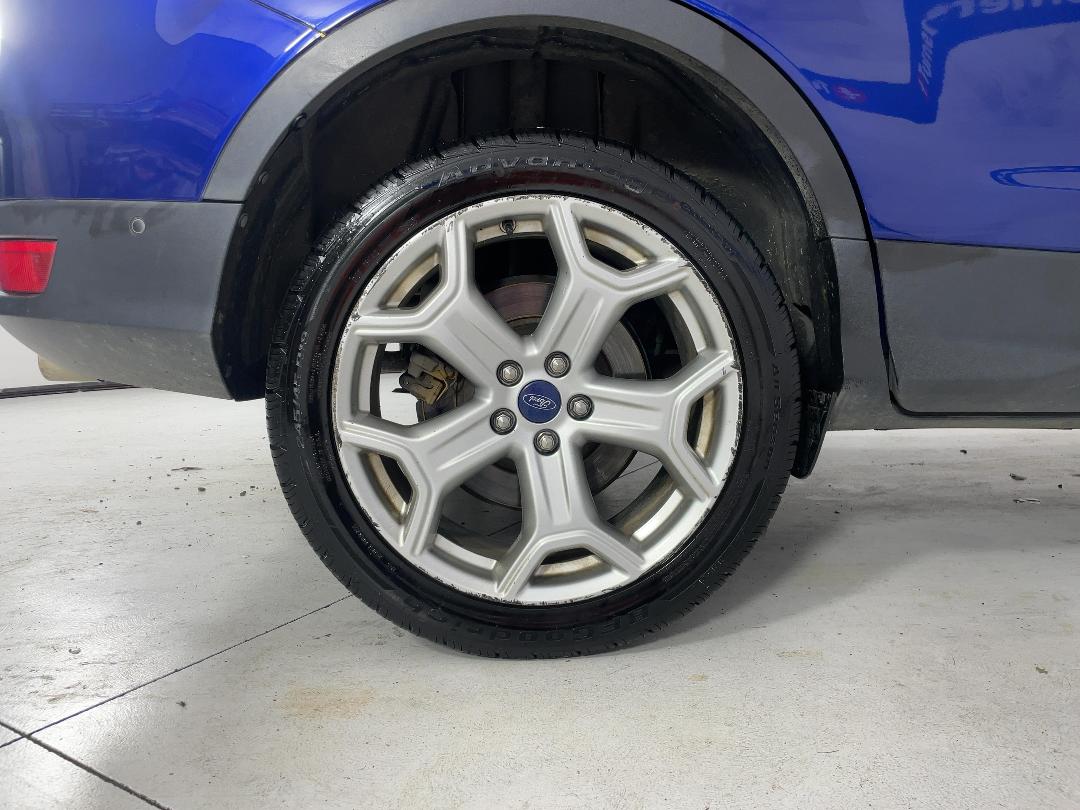 Photo '12' of Ford Escape Photo '12' of Ford Escape