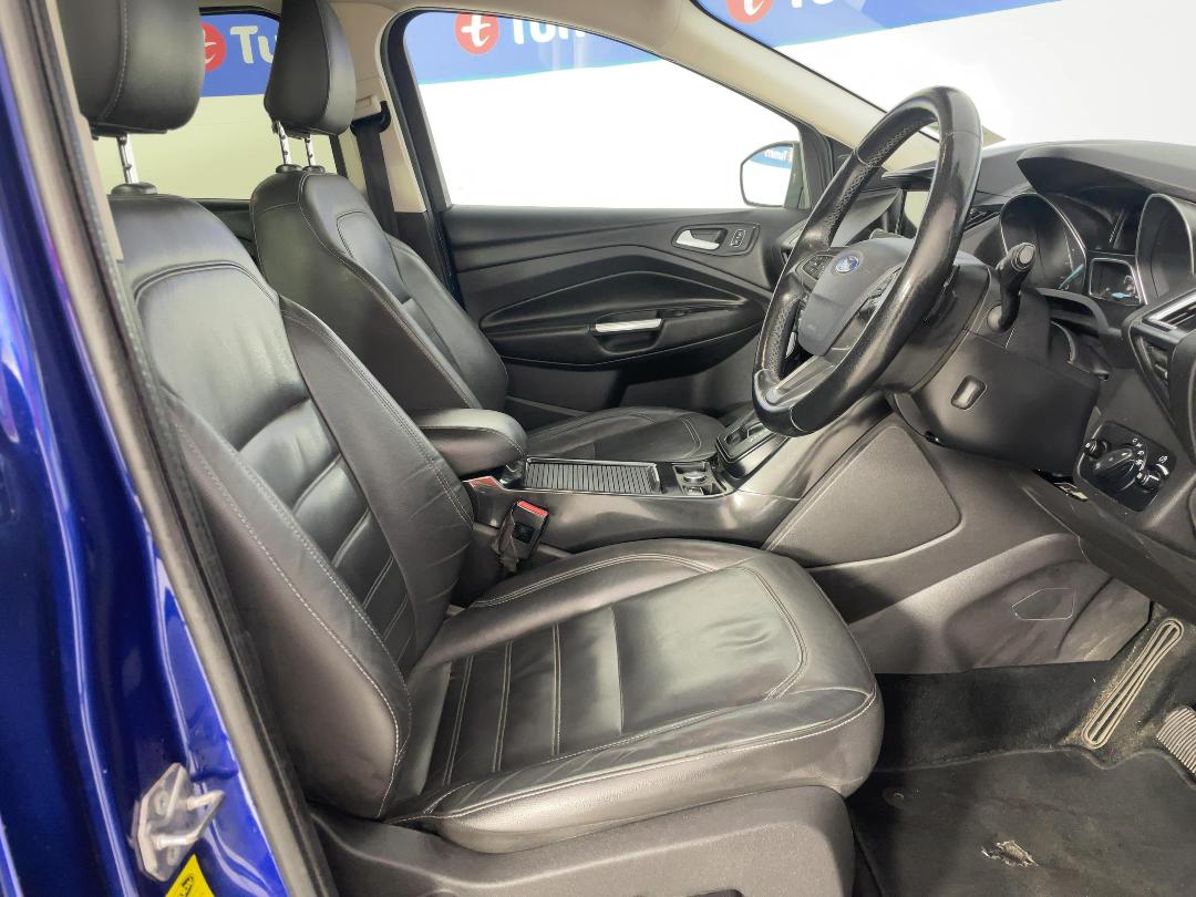 Photo '16' of Ford Escape Photo '16' of Ford Escape