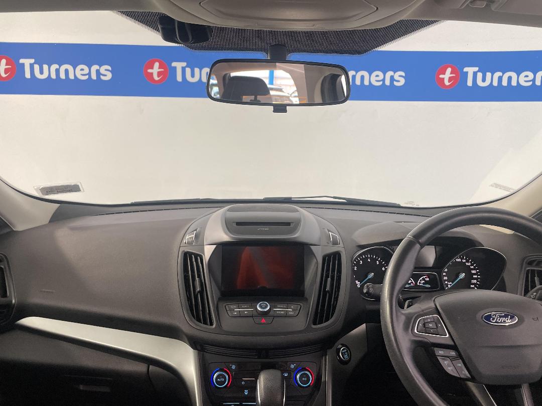 Photo '17' of Ford Escape