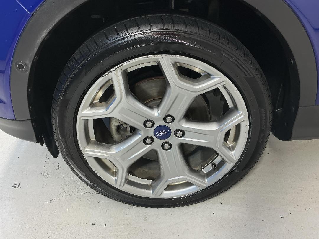 Photo '10' of Ford Escape Photo '10' of Ford Escape