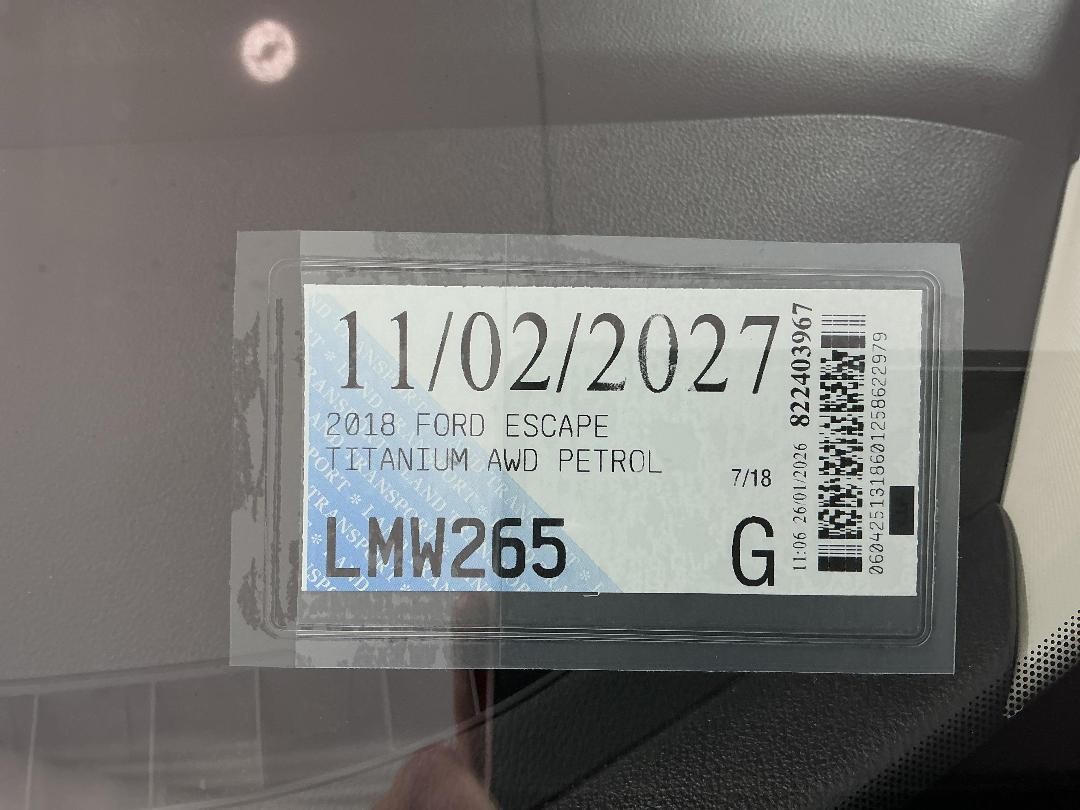 Photo '28' of Ford Escape Photo '28' of Ford Escape