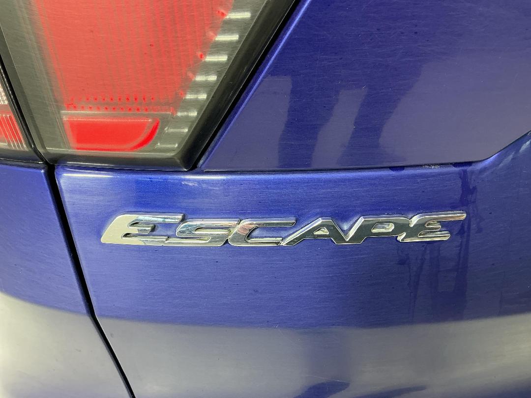 Photo '29' of Ford Escape Photo '29' of Ford Escape