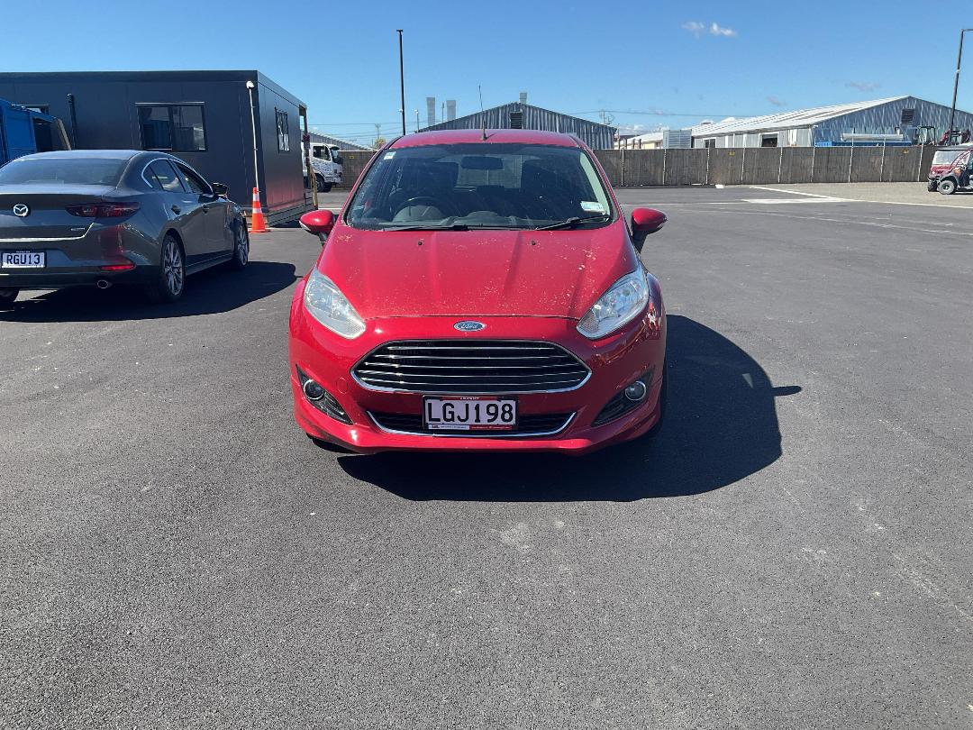 Photo '8' of Ford Fiesta Sport Photo '8' of Ford Fiesta Sport