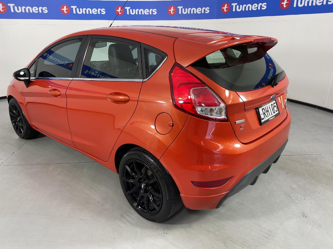 Photo '5' of Ford Fiesta