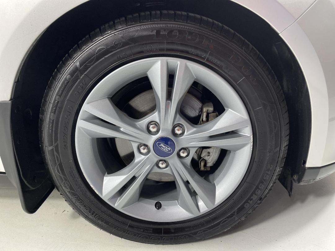 Photo '9' of Ford Focus