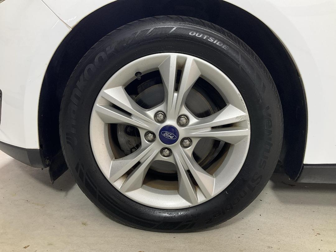 Photo '10' of Ford Focus